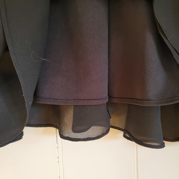 Little elegant black dress - Picture 5 of 7